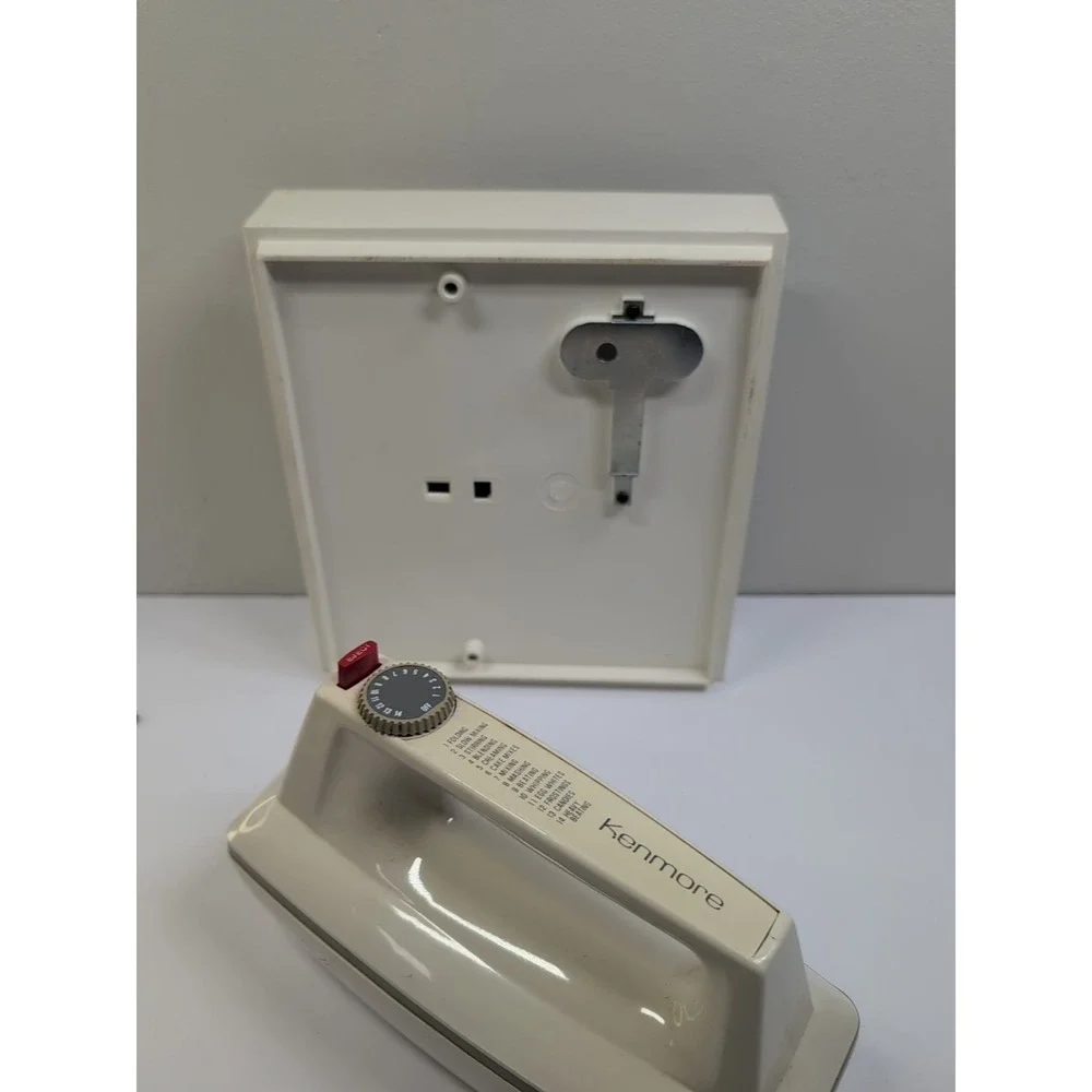 Vintage‎ Kenmore Hand Mixer Wall Mount Kitchen 14 Speed Working Pre-Owned